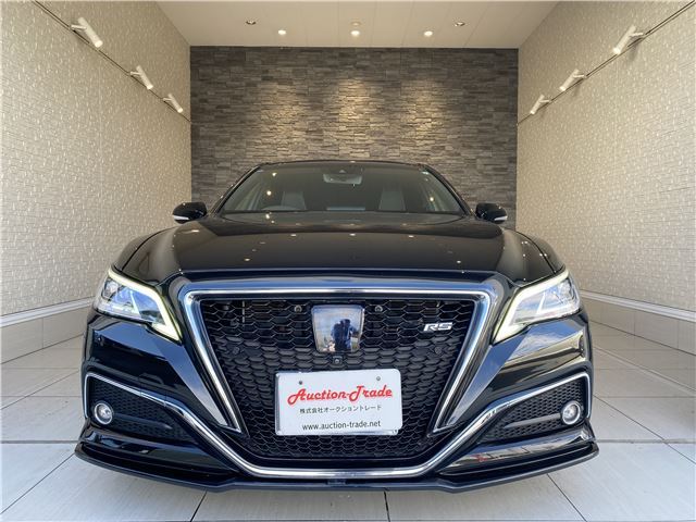 Toyota CROWN HYBRID 2018 6377444-4