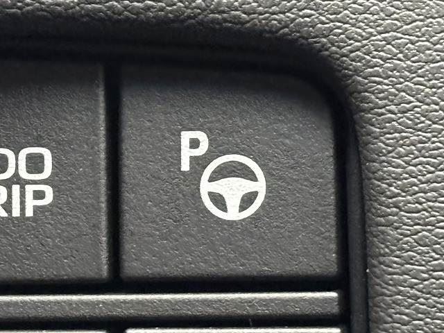 Toyota CROWN HYBRID 2018 6377855-10