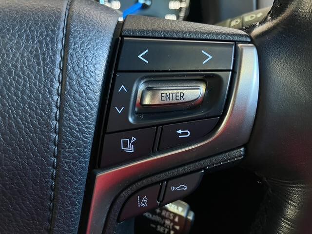 Toyota CROWN MAJESTA 2017 6343109-8