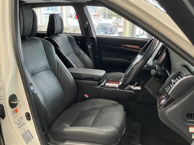 Toyota CROWN MAJESTA 2016 6343225-3