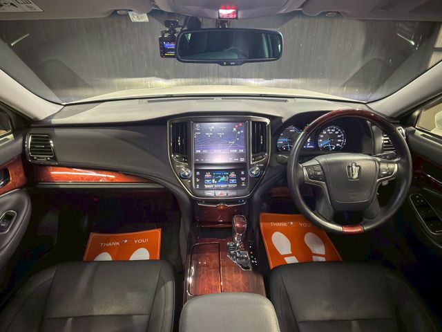 Toyota CROWN MAJESTA 2014 6343444-4