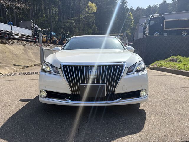 Toyota CROWN MAJESTA 2013 6343786-3