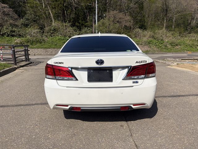 Toyota CROWN MAJESTA 2013 6343786-9