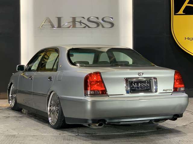 Toyota CROWN MAJESTA 2001 6344593-9