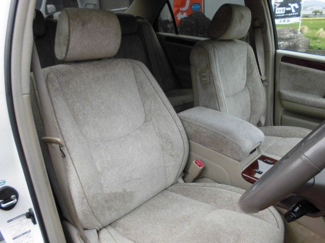 Toyota CROWN MAJESTA 2001 6344632-3