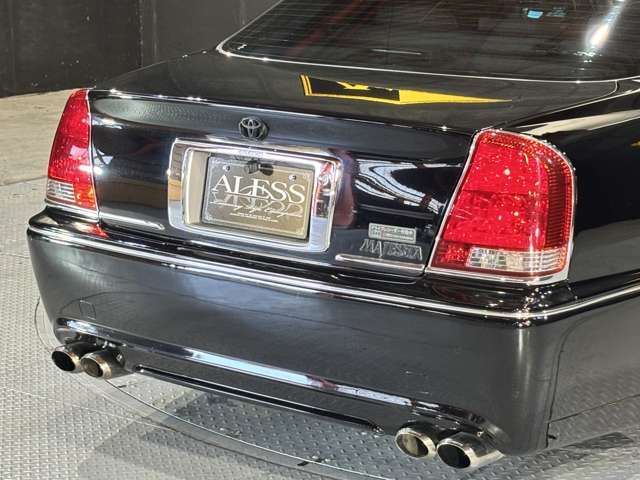 Toyota CROWN MAJESTA 2000 6344719-10