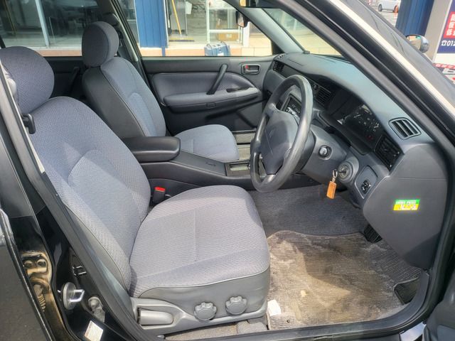 Toyota CROWN SEDAN 1996 6345161-3