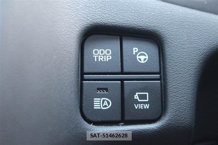 Toyota CROWN 2018 6331636-7