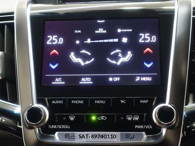 Toyota CROWN 2018 6332000-9