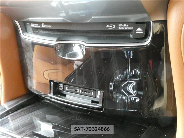 Toyota CROWN 2017 6332329-10