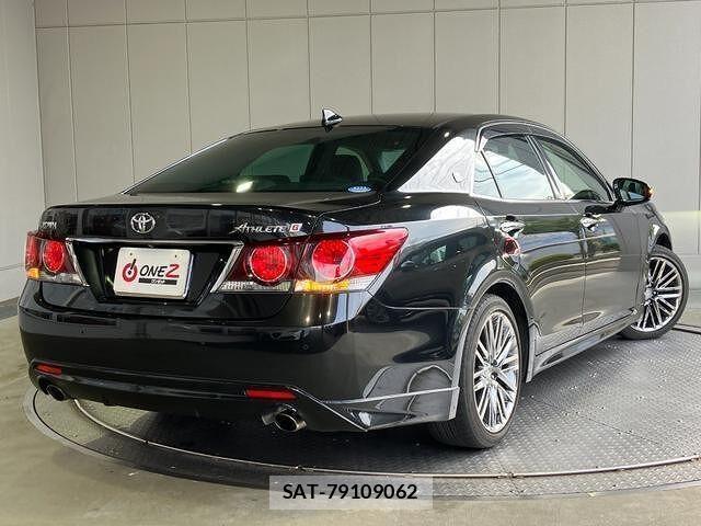 Toyota CROWN 2016 6333315-1