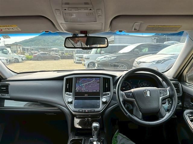 Toyota CROWN 2015 6333791-1
