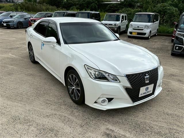 Toyota CROWN 2015 6333791-2