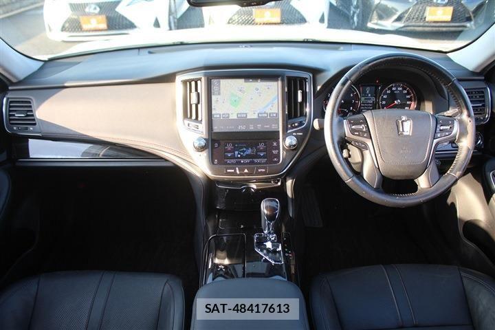 Toyota CROWN 2015 6334025-7