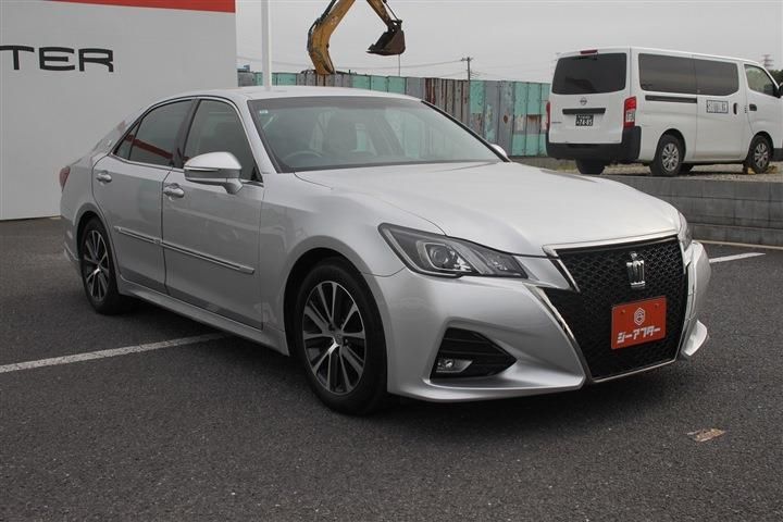 Toyota CROWN 2015 6334083-1