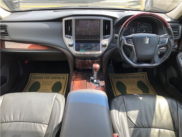 Toyota CROWN 2014 6334488-2