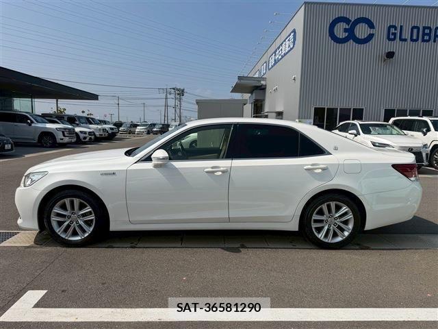 Toyota CROWN 2014 6334906-8