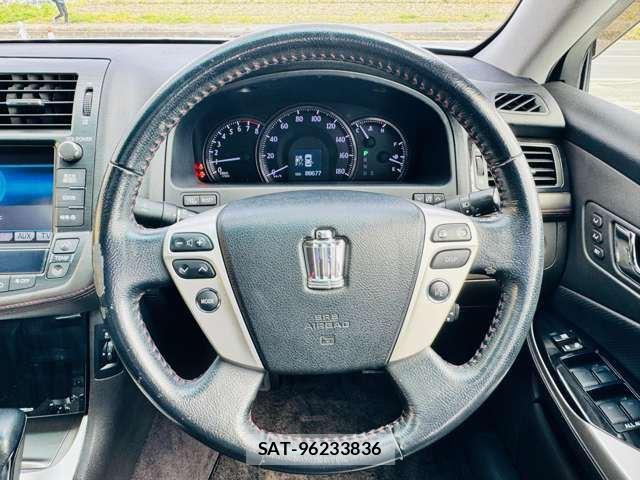 Toyota CROWN 2012 6370258-3