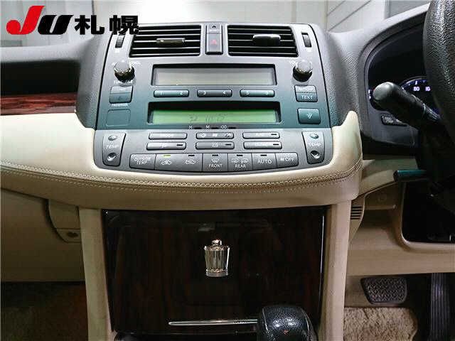 Toyota CROWN 2011 6370384-5