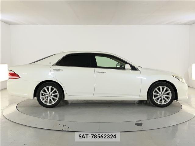 Toyota CROWN 2011 6370509-8