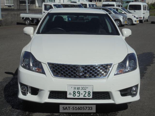 Toyota CROWN 2011 6370600-2