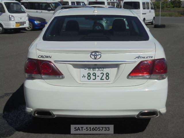 Toyota CROWN 2011 6370600-6