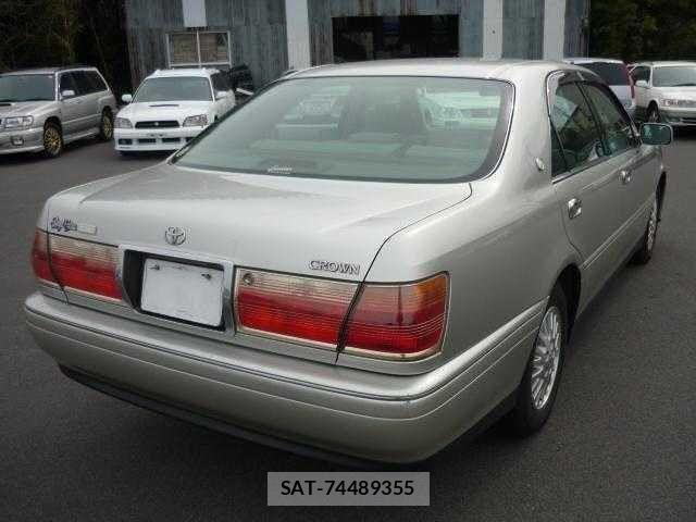 Toyota CROWN 2000 6375000-1