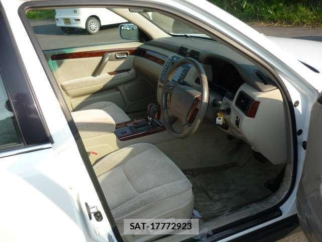 Toyota CROWN 2000 6375001-2