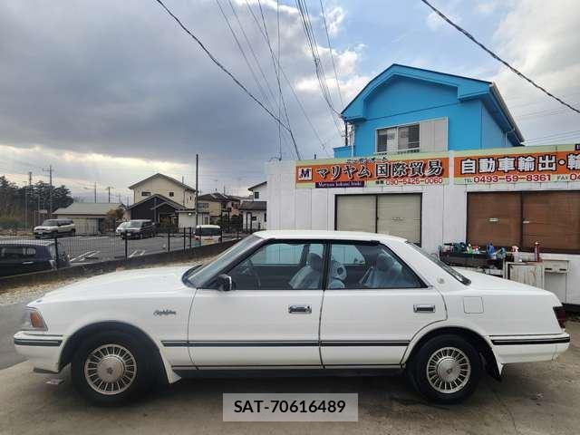 Toyota CROWN 1989 6375705-4