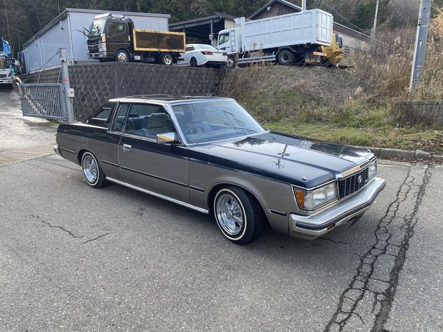 Toyota CROWN 1983 6375839-4