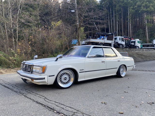 Toyota CROWN 1983 6375876-1
