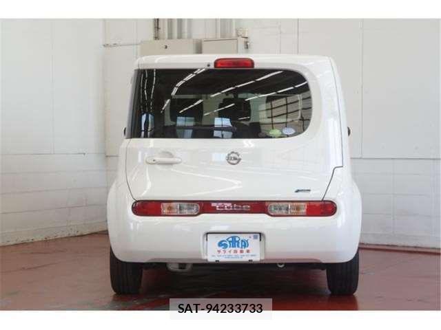 Nissan CUBE 2015 6377248-5