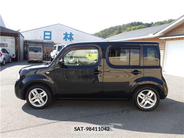 Nissan CUBE 2012 6377705-4