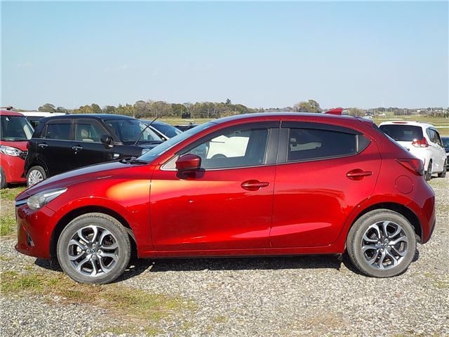 Mazda DEMIO 2018 6345936-8