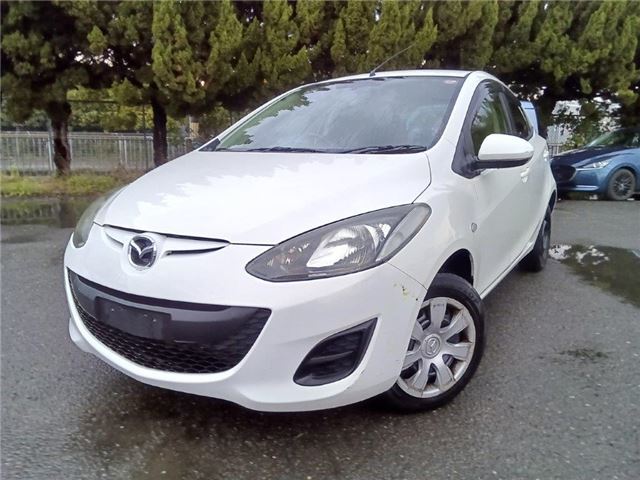 Mazda DEMIO 2013 6351381-0
