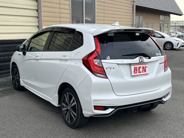 Honda FIT HYBRID 2019 6325715-8