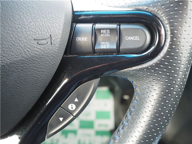 Honda FIT SHUTTLE HYBRID 2014 6327356-4