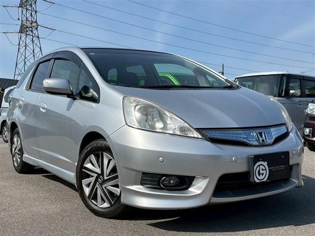 Honda FIT SHUTTLE HYBRID 2012 6327817-1