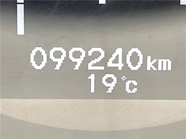 Honda FIT SHUTTLE HYBRID 2012 6327870-2