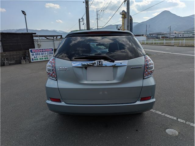 Honda FIT SHUTTLE HYBRID 2012 6327965-5