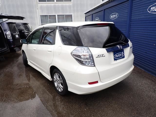Honda FIT SHUTTLE HYBRID 2011 6328125-4