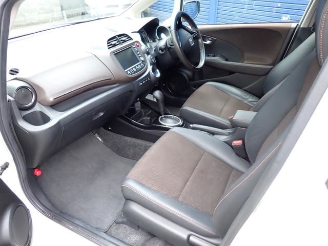 Honda FIT SHUTTLE HYBRID 2011 6328125-7
