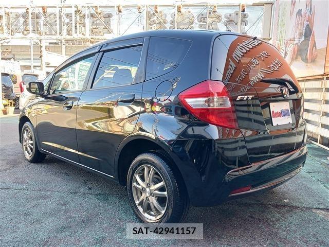 Honda FIT 2013 6323235-1