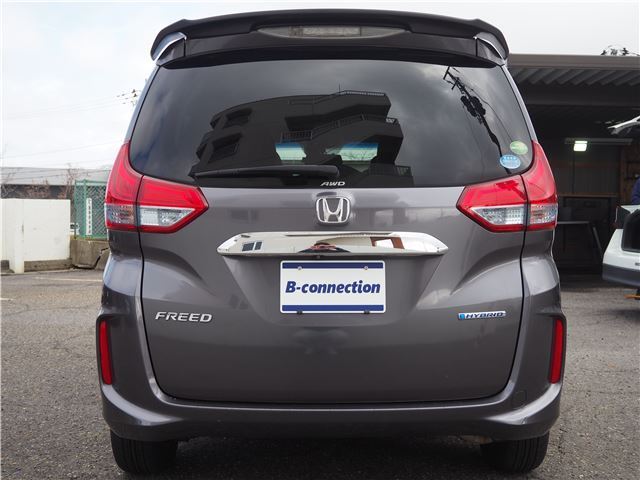 Honda FREED HYBRID 2017 6351771-4