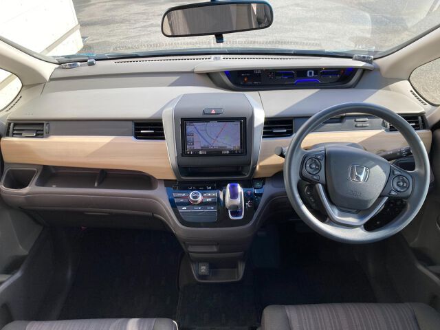 Honda FREED HYBRID 2017 6352025-2