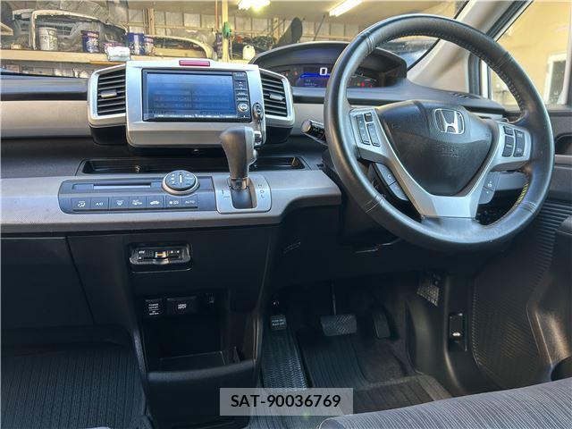 Honda FREED HYBRID 2012 6355806-1