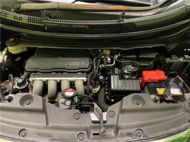Honda FREED SPIKE 2011 6356773-5