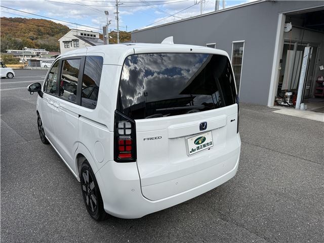 Honda FREED 2025 6330014-2