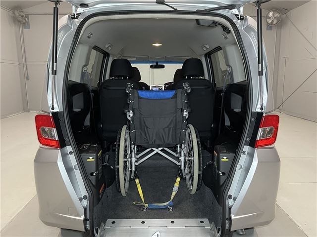 Honda FREED 2014 6340210-7