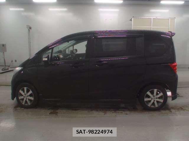Honda FREED 2011 6342767-3